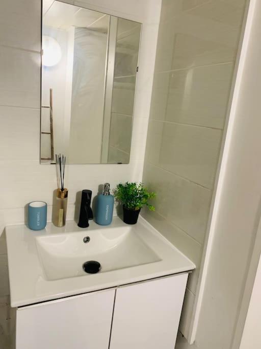 Cocooning Modern Design Appartamento Avesnes-sur-Helpe