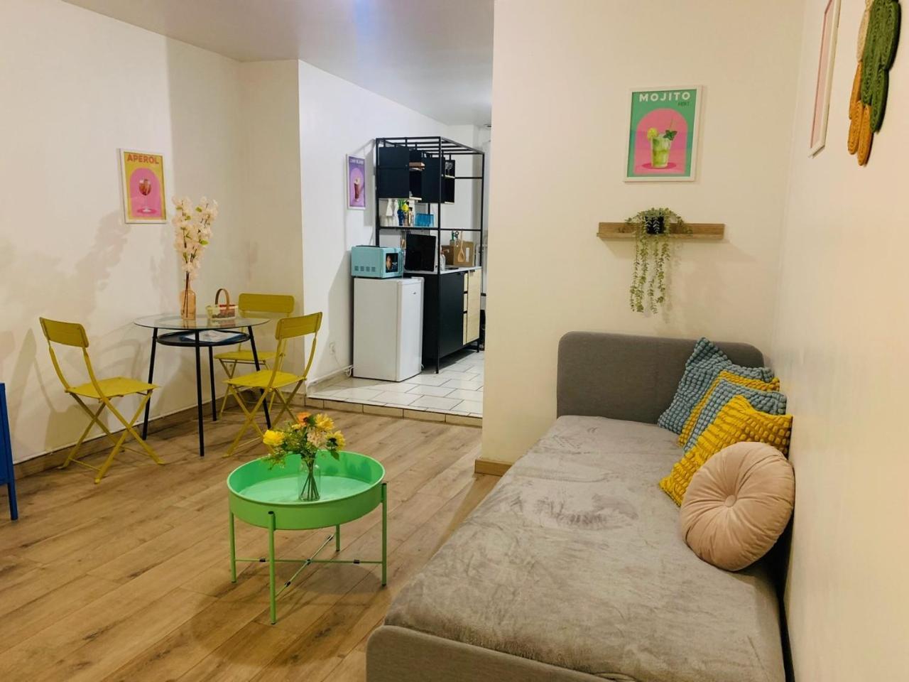 Cocooning Modern Design Avesnes-sur-Helpe